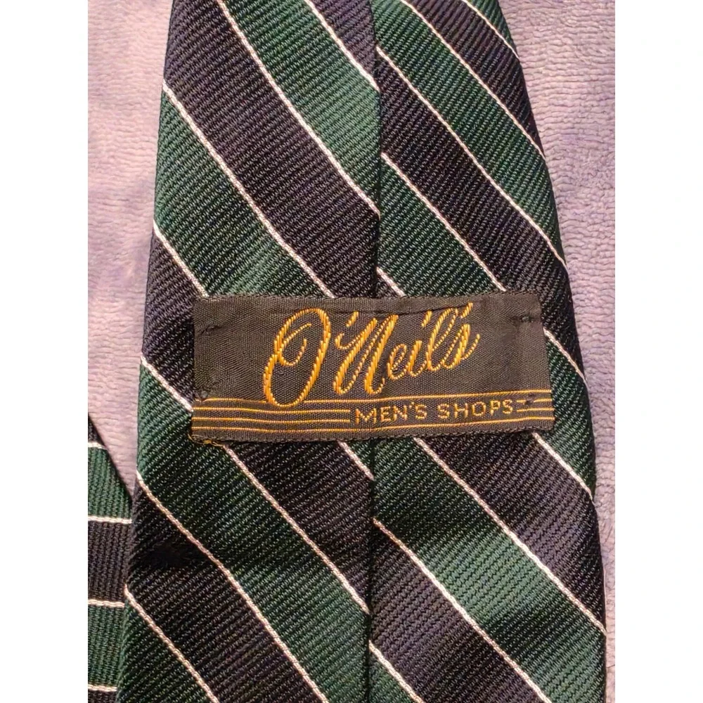 Reis of New Haven Silk Tie Navy Green White Striped O'Neils Mens Shops Hand Made